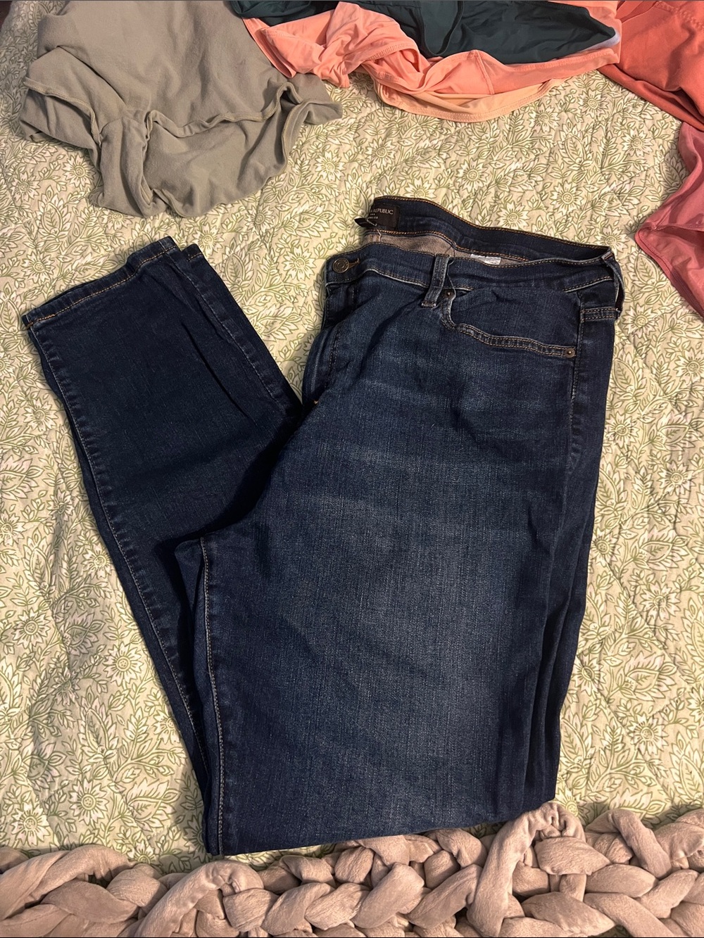 Banana Republic Women’s Skinny Jeans